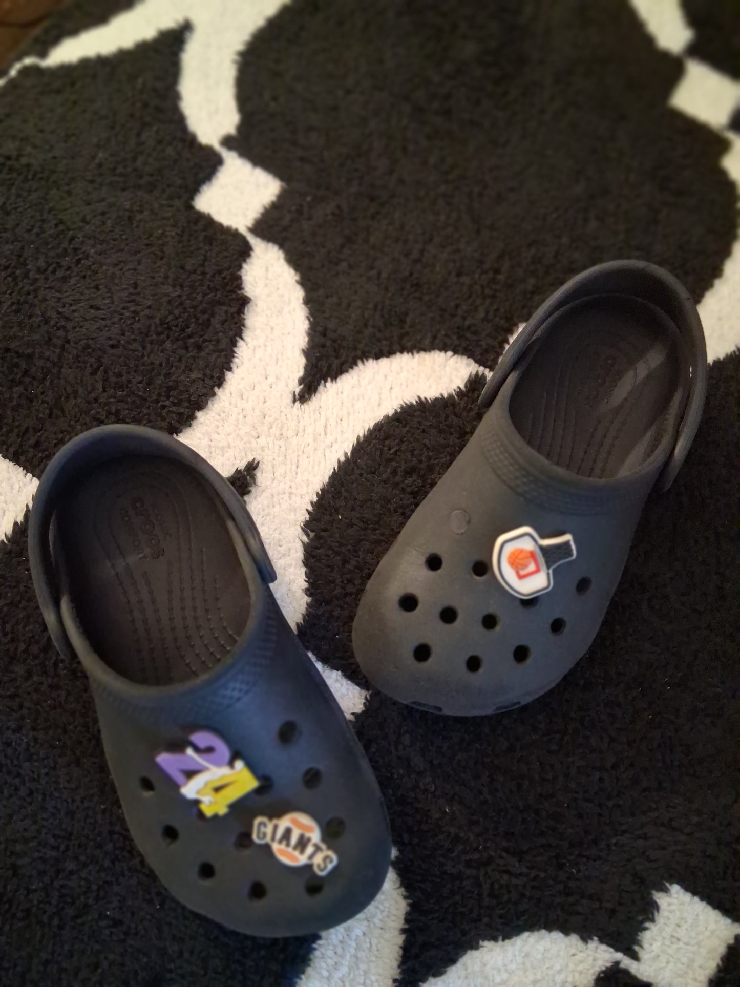 Black Crocs